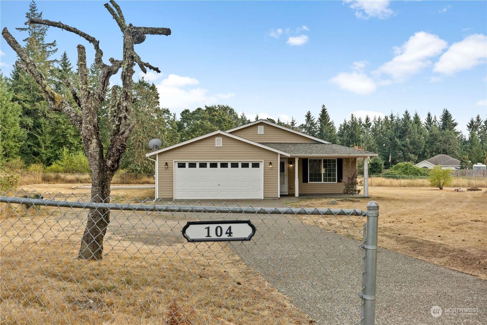 Rainier, WA 98576,104 Alpine CT