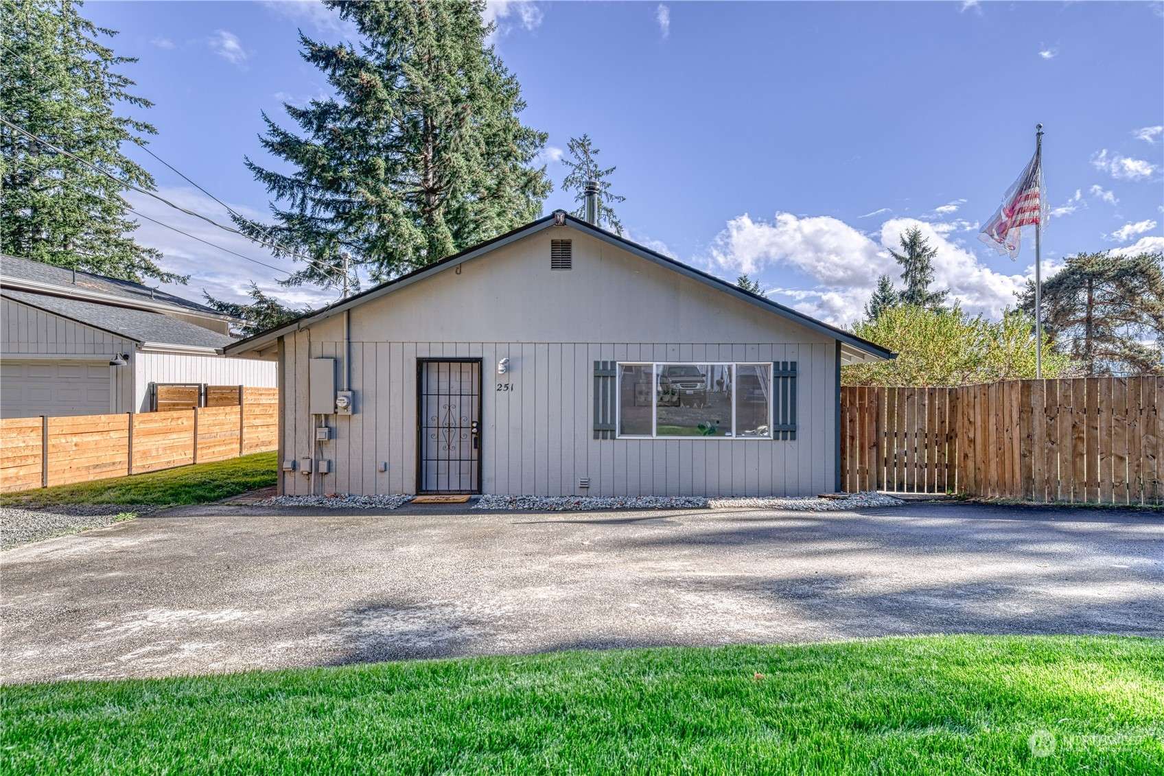 Belfair, WA 98528,251 NE Bryan LN