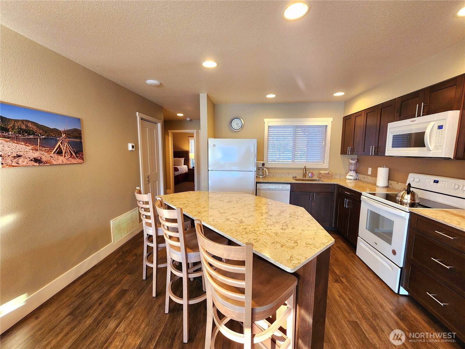 Manson, WA 98831,1 Lakeside 707-N