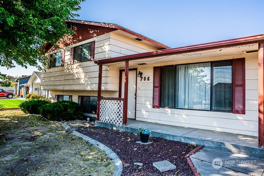 Moses Lake, WA 98837,706 Sagebay DR