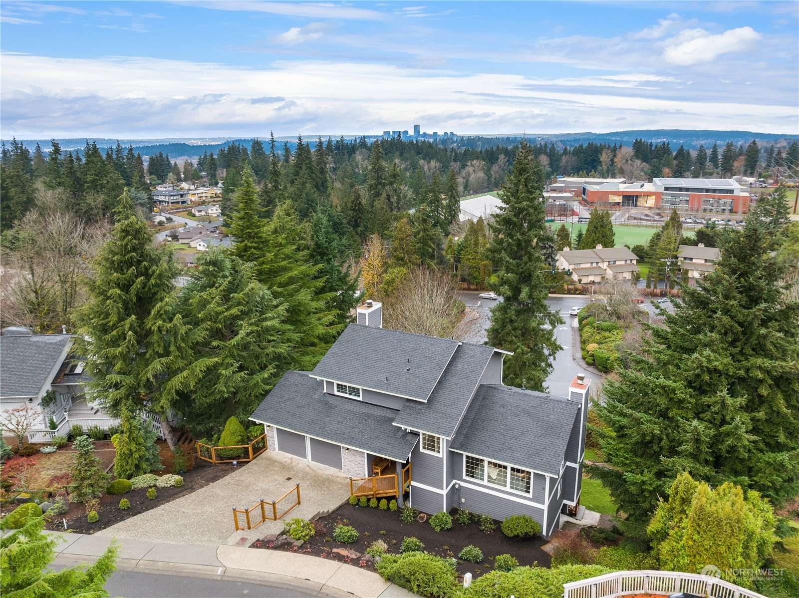 Bellevue, WA 98006,4219 136th PL SE