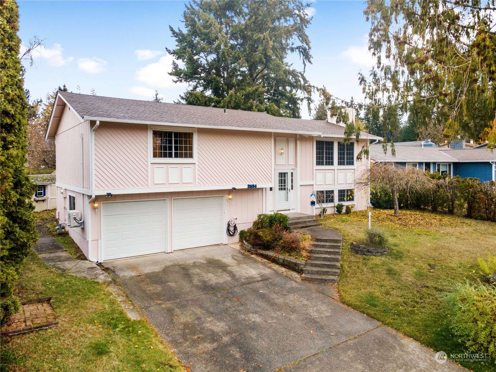 Bremerton, WA 98311,2694 NE Athens WAY