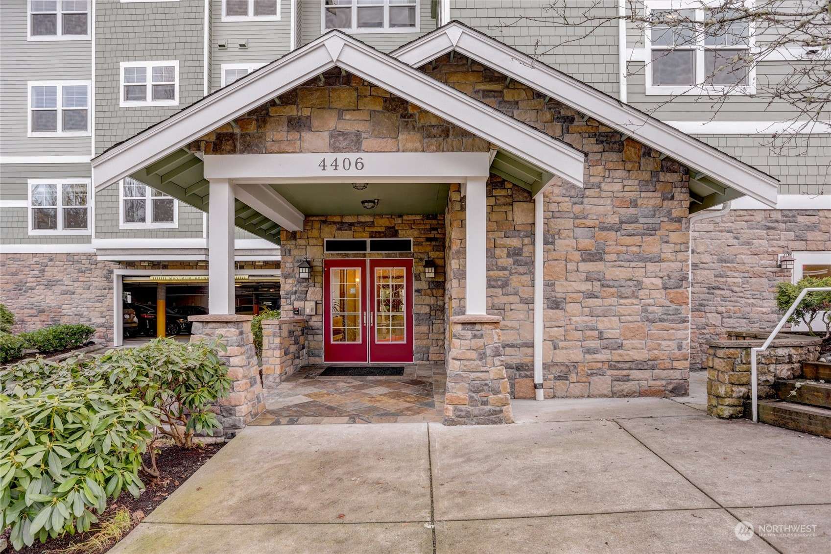 Issaquah, WA 98029,4406 Providence Point PL SE #204