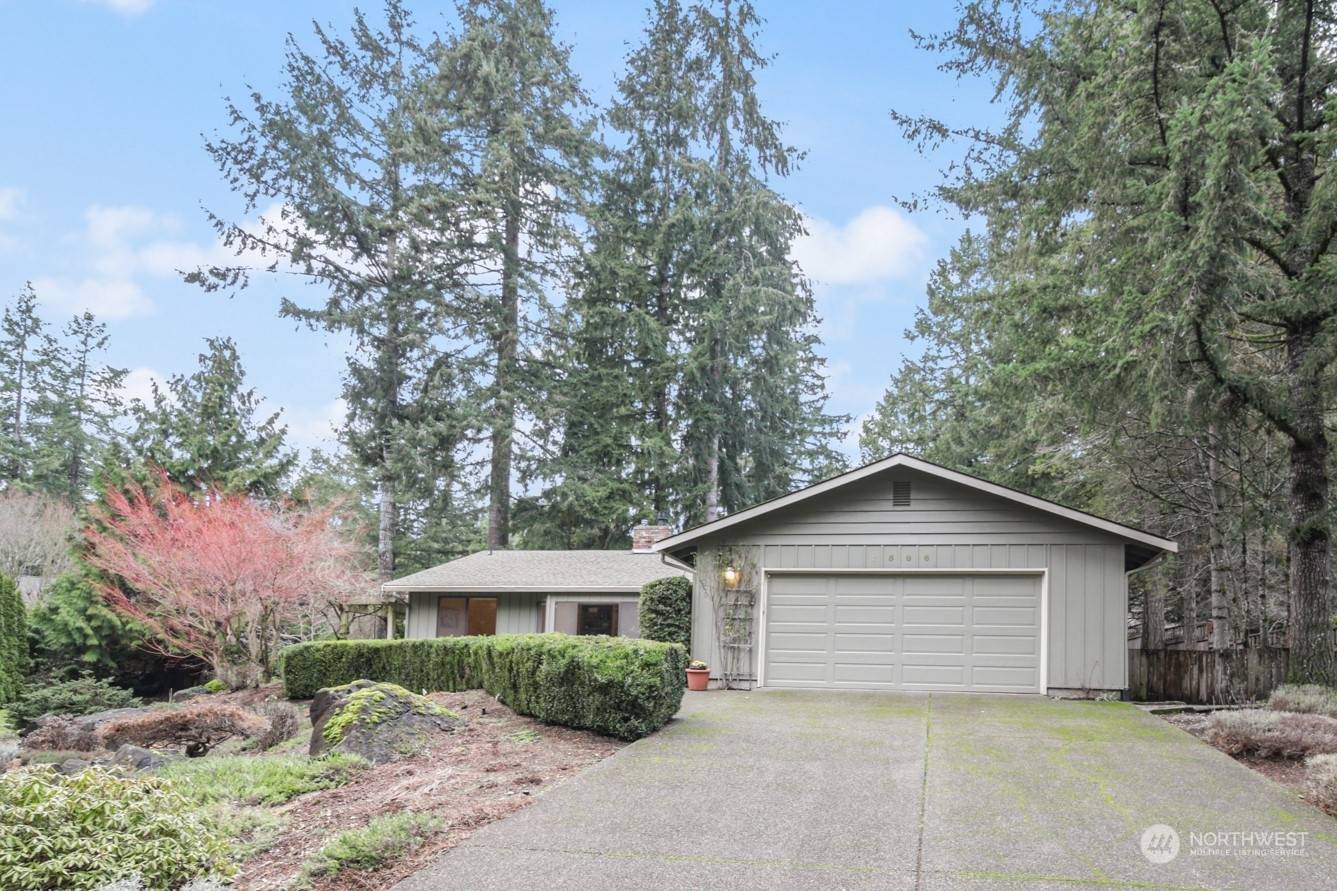 Olympia, WA 98512,1506 Lakemoor Lp CT SW