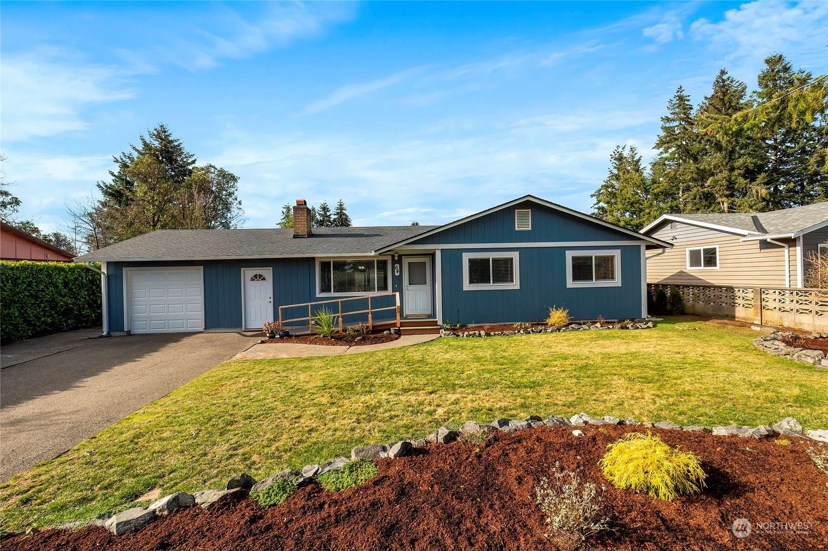 Steilacoom, WA 98388,64 Ira Light ST