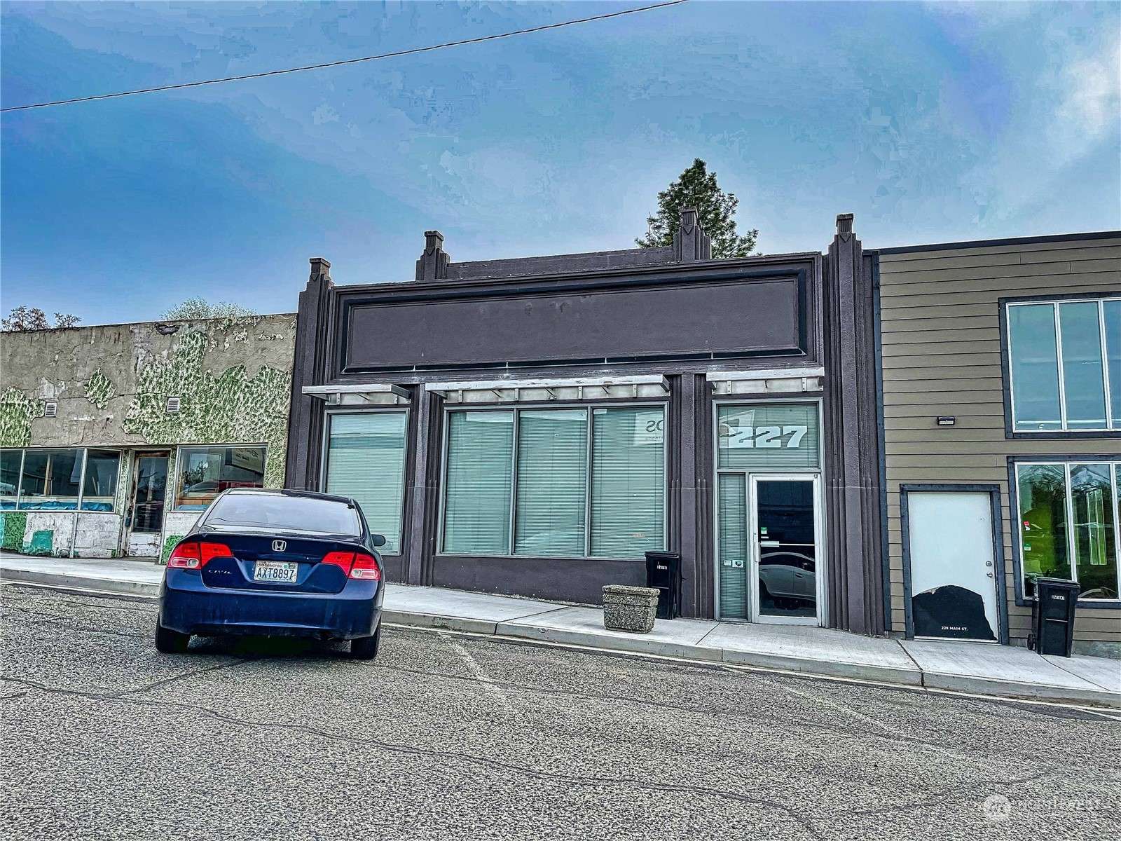 Grand Coulee, WA 99133,227 Main ST