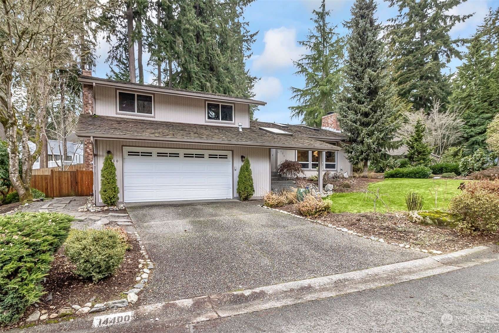 Mill Creek, WA 98012,14400 27th DR SE