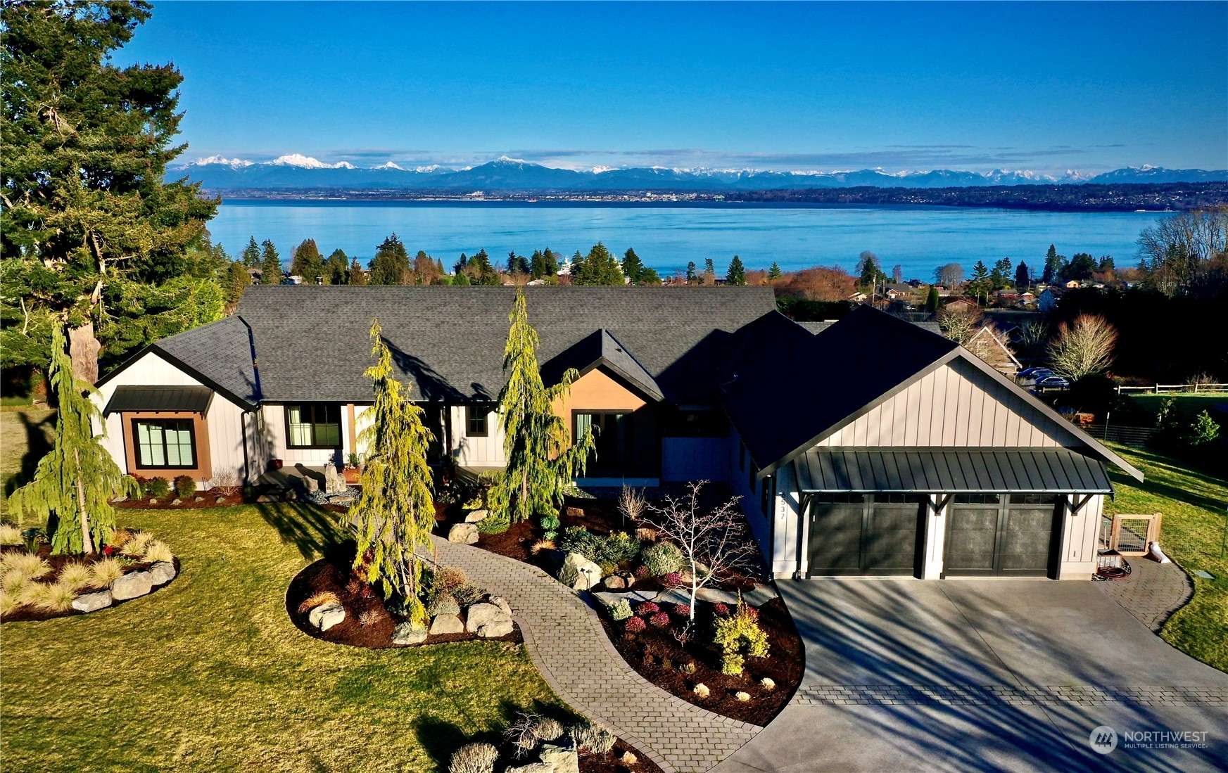 Clinton, WA 98236,6537 Robin LN