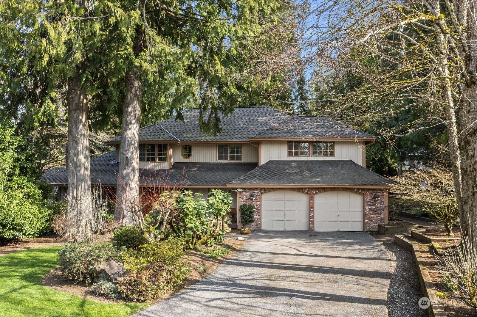 Sammamish, WA 98074,3721 204th PL NE