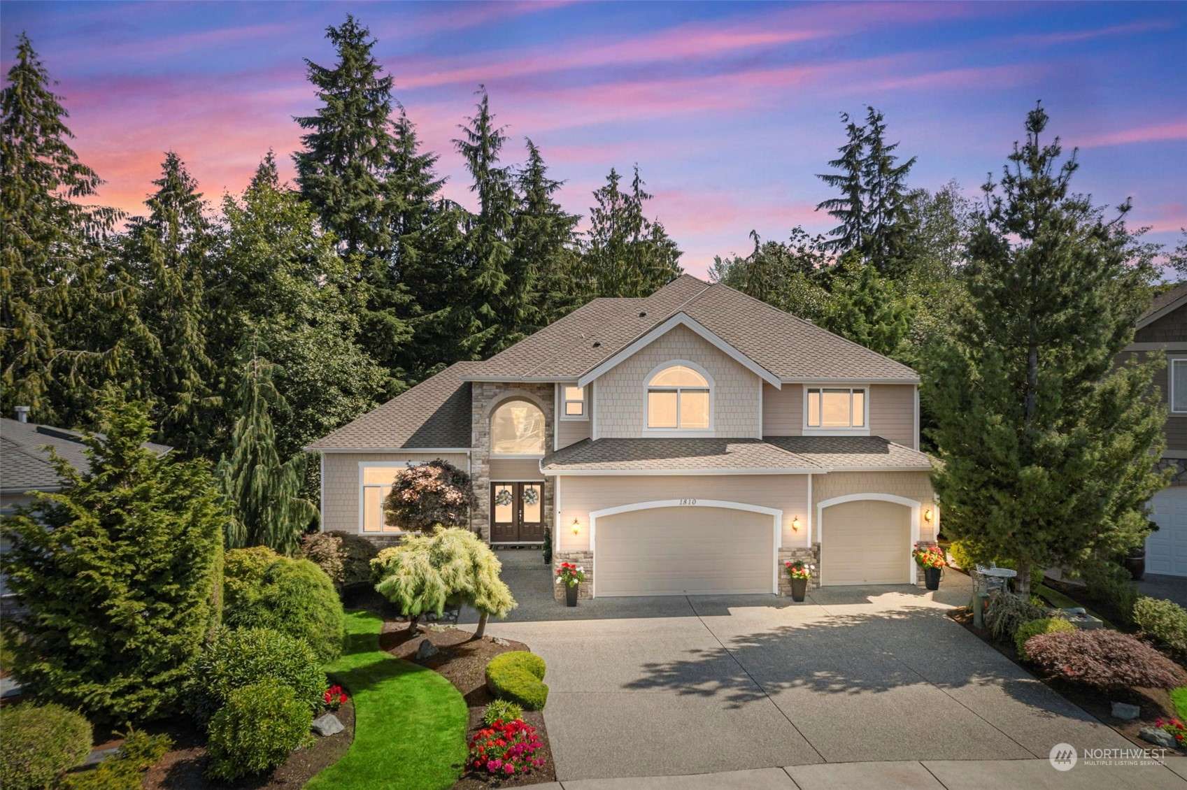 Mount Vernon, WA 98274,1810 Bakerview CT