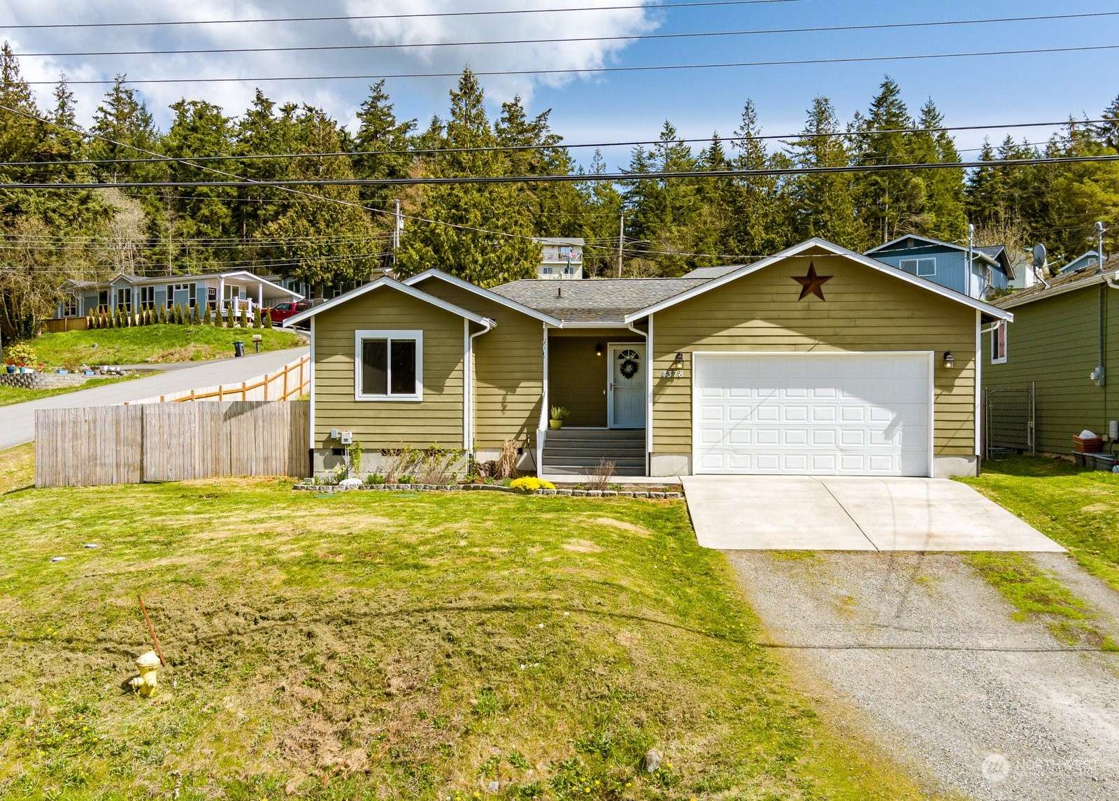 Oak Harbor, WA 98277,4378 Rhododendron DR