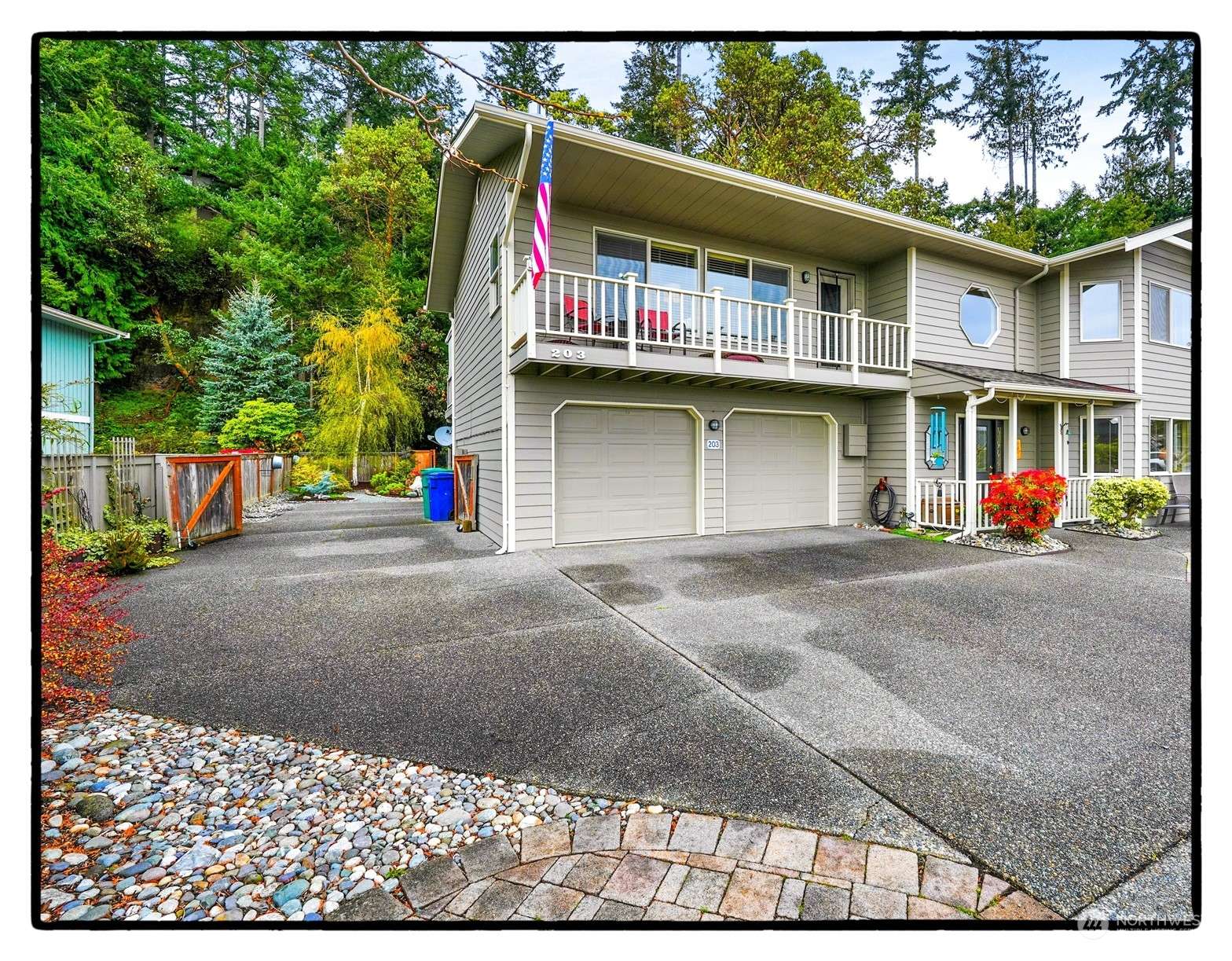 La Conner, WA 98257,203 Swinomish DR