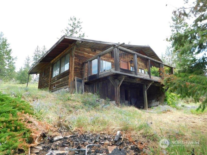 Tumtum, WA 99034,5521 Happy Hill RD #J