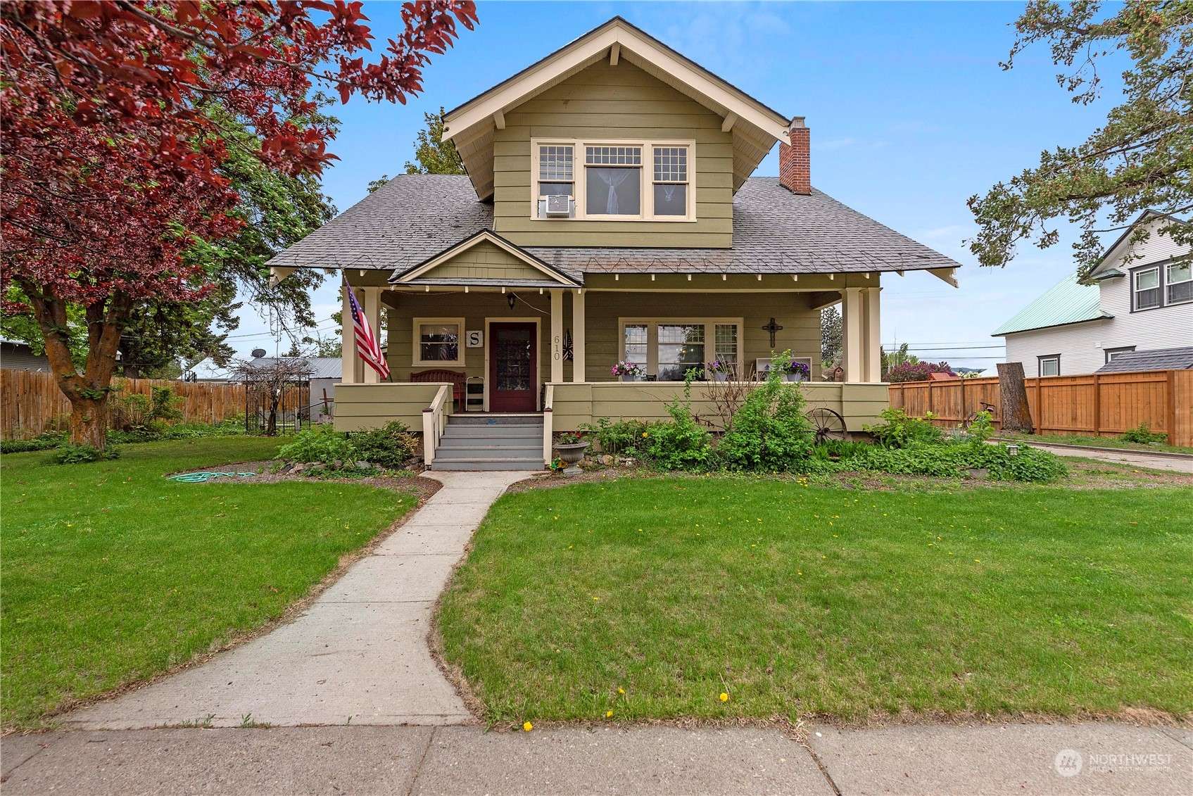 Waterville, WA 98858,610 E Locust ST