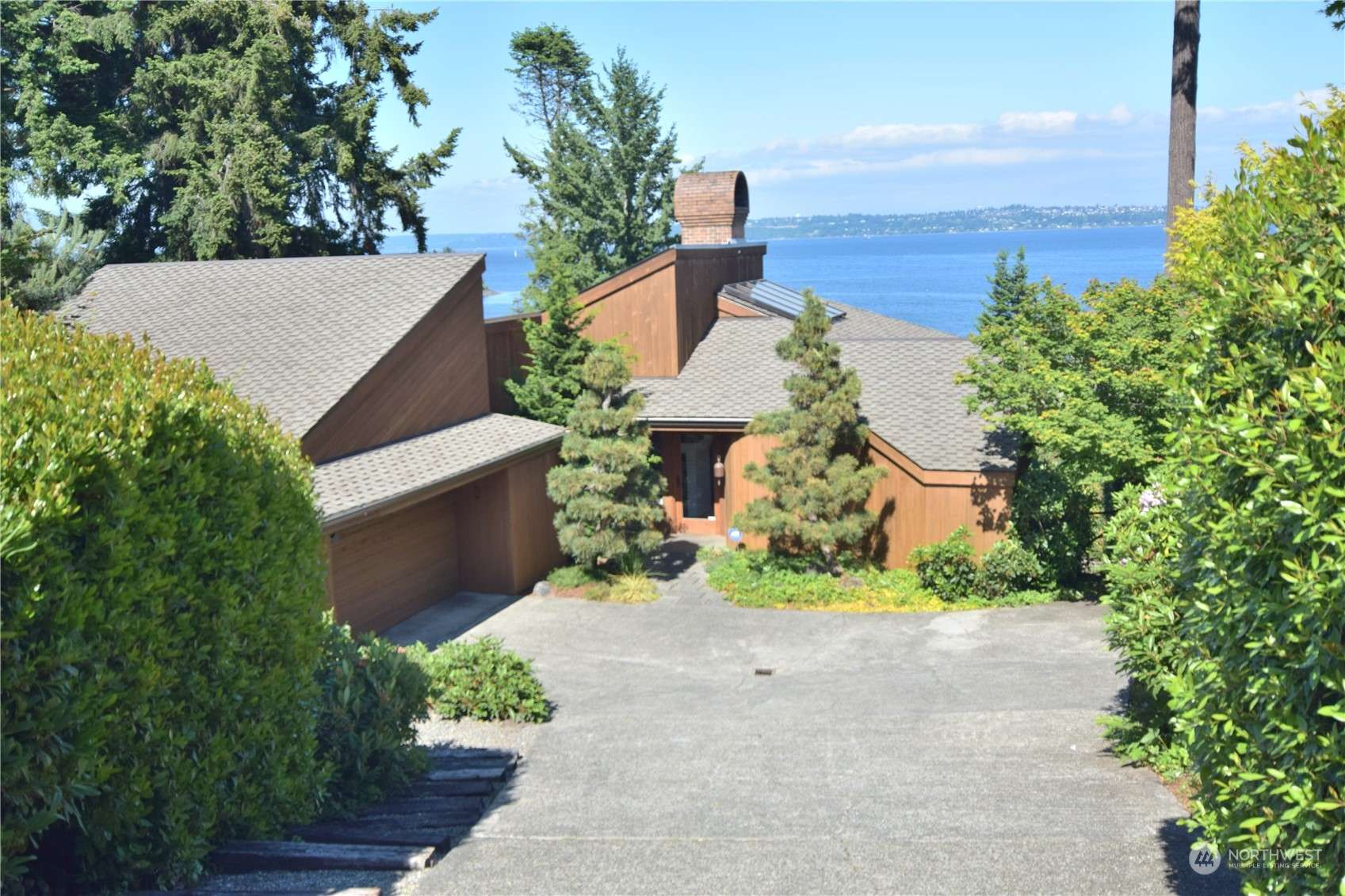 Bainbridge Island, WA 98110,10881 Bill Point Circle NE