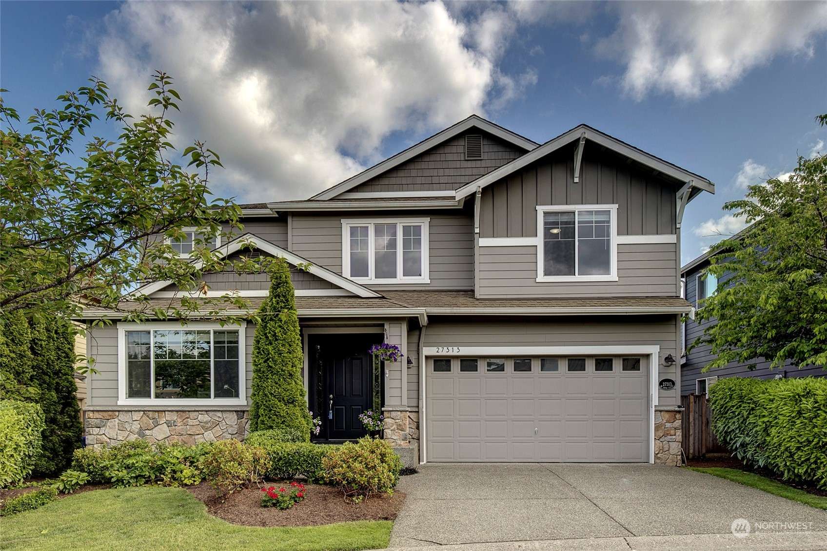 Sammamish, WA 98075,27313 SE 10th CT