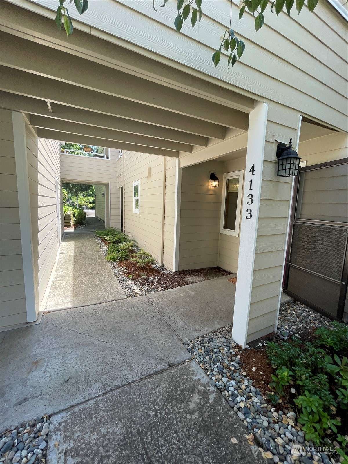 Issaquah, WA 98029,4133 220th PL SE #1050