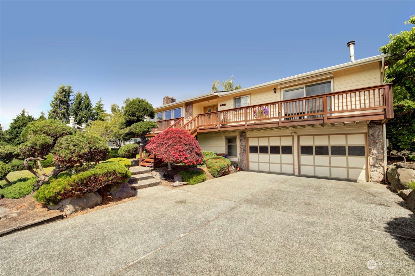 Edmonds, WA 98020,432 Olympic AVE