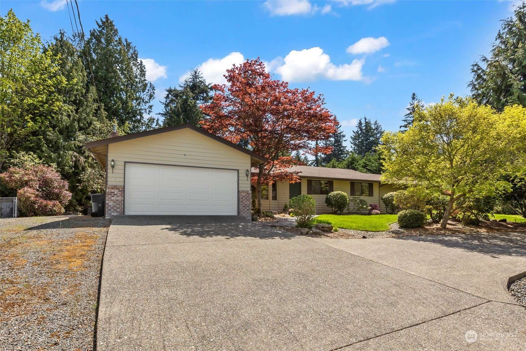 Edmonds, WA 98026,12523 Marine View DR