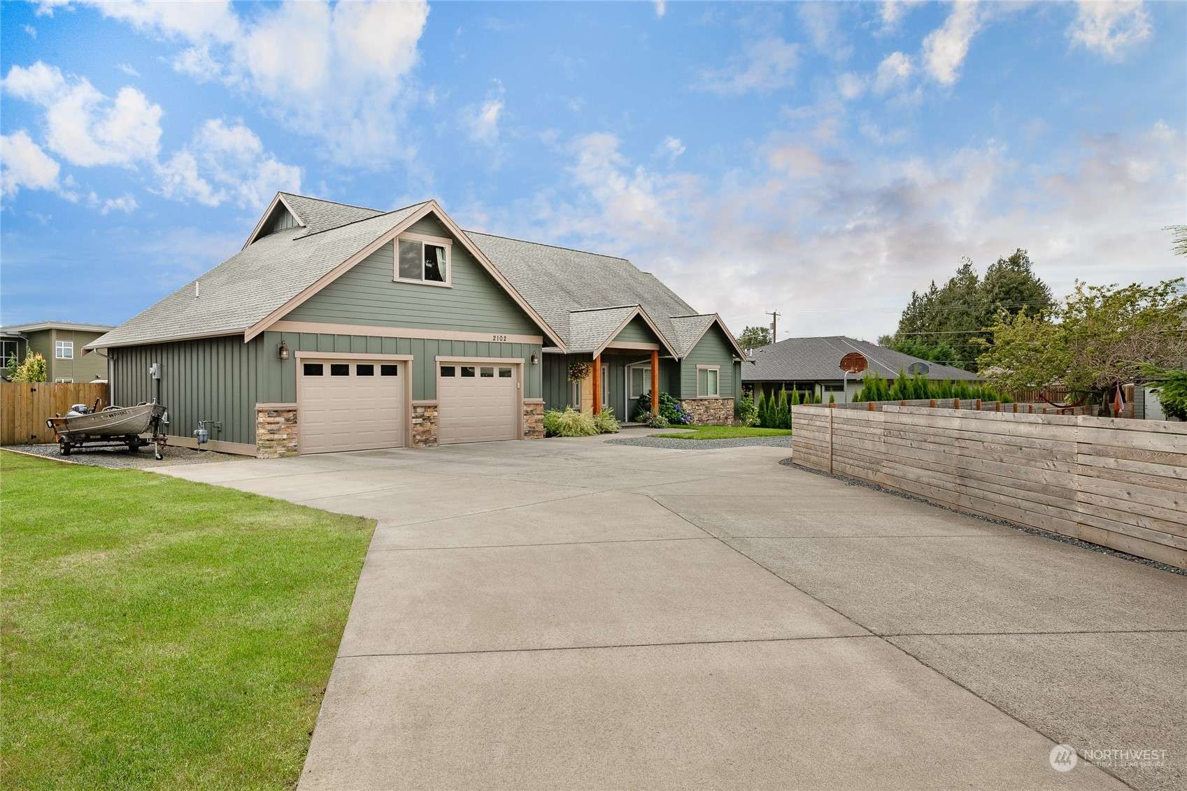 Lynden, WA 98264,2102 Shortcake LN