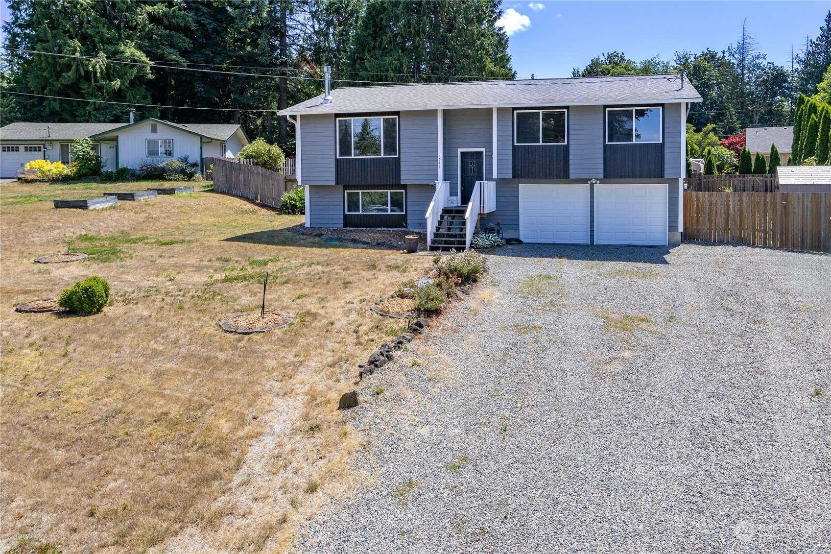 Poulsbo, WA 98370,1841 NW Russell ST