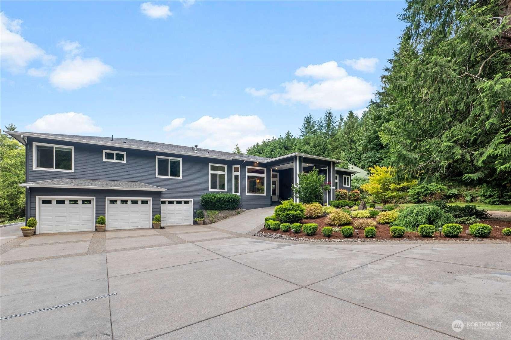 Gig Harbor, WA 98332,12615 Hallstrom DR NW