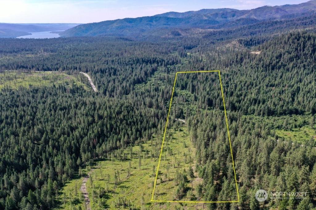 Inchelium, WA 16149,0 Silver Creek RD