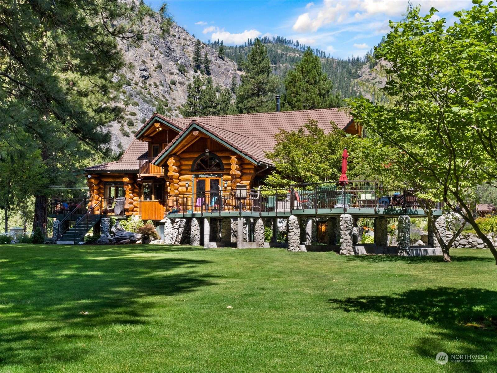 Entiat, WA 98822,13537 Entiat River RD