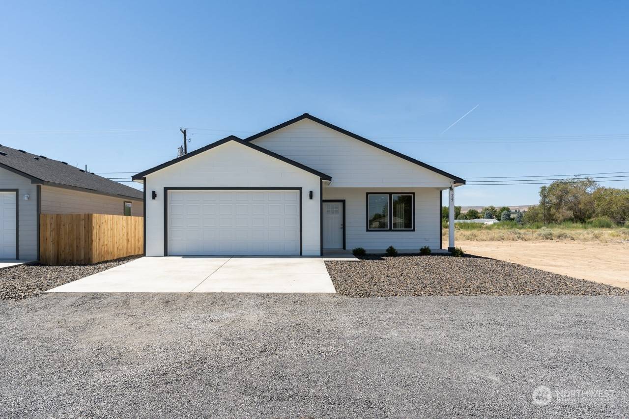 Soap Lake, WA 98851,727 Aster ST S