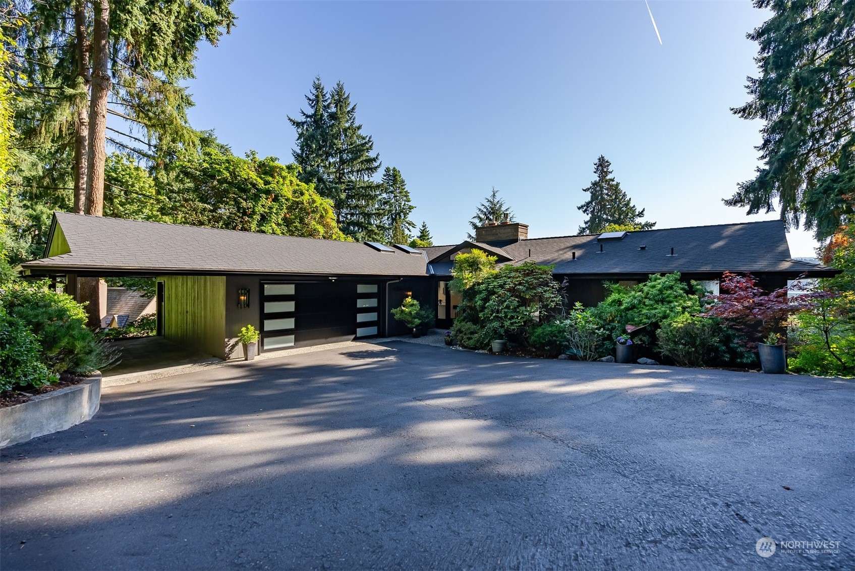 Mercer Island, WA 98040,4364 E Mercer WAY