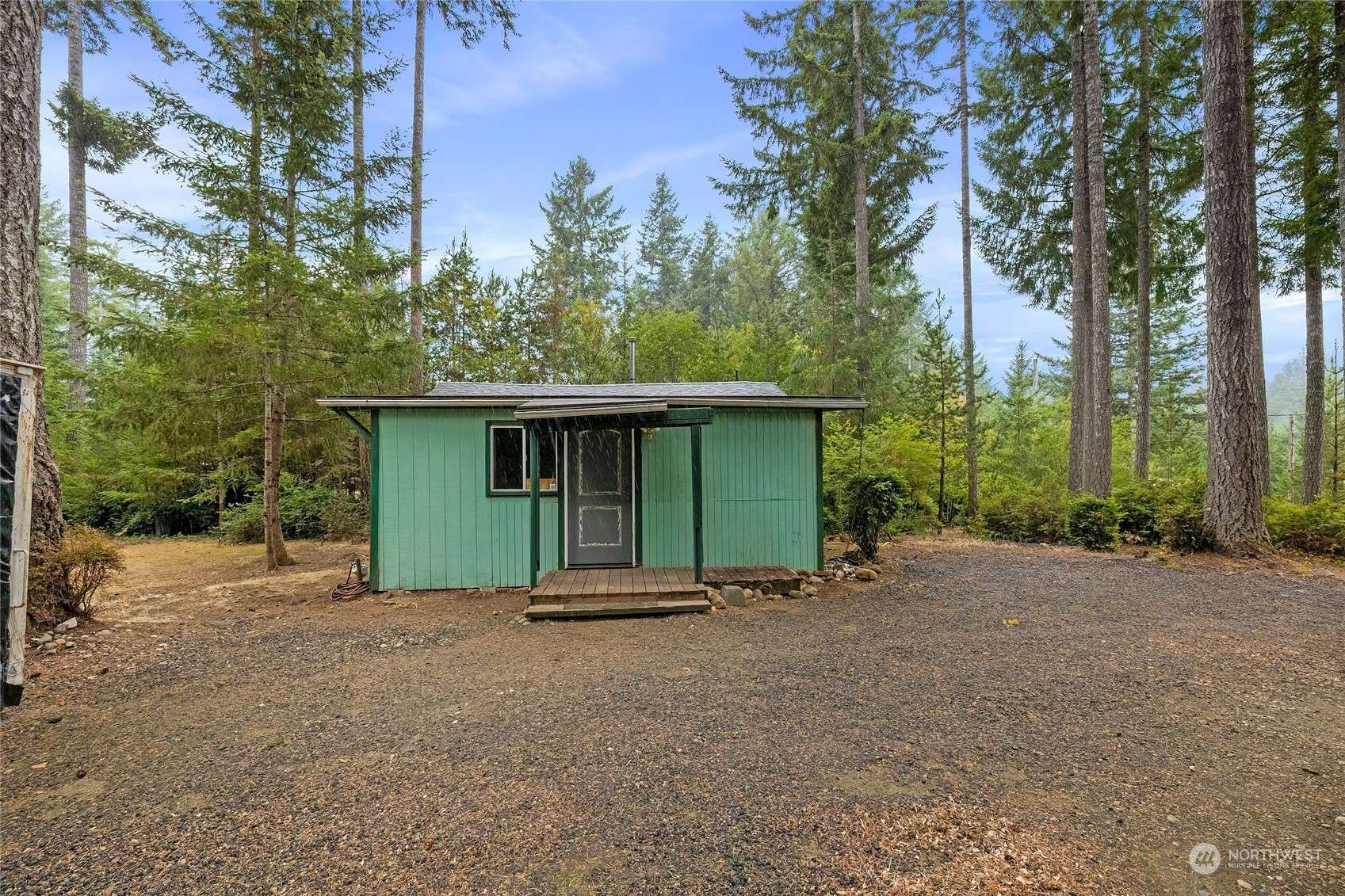 Grapeview, WA 98546,541 E Emerald Lake DR E