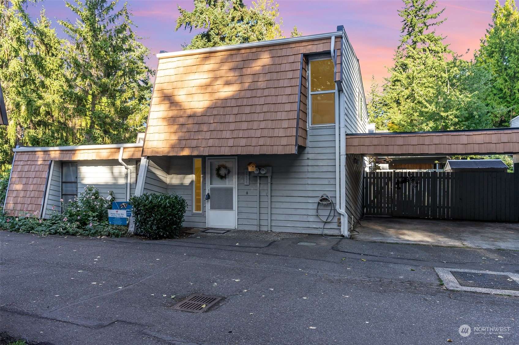 Bellevue, WA 98006,12521 SE 42nd ST