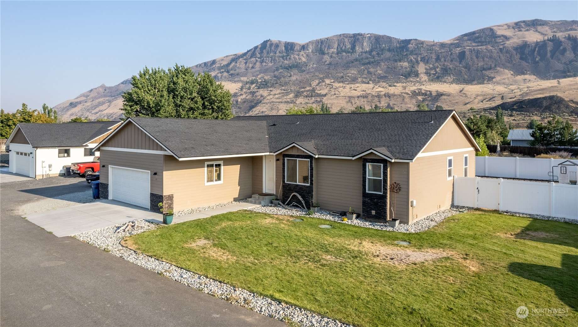 Malaga, WA 98828,44 Jamey LN