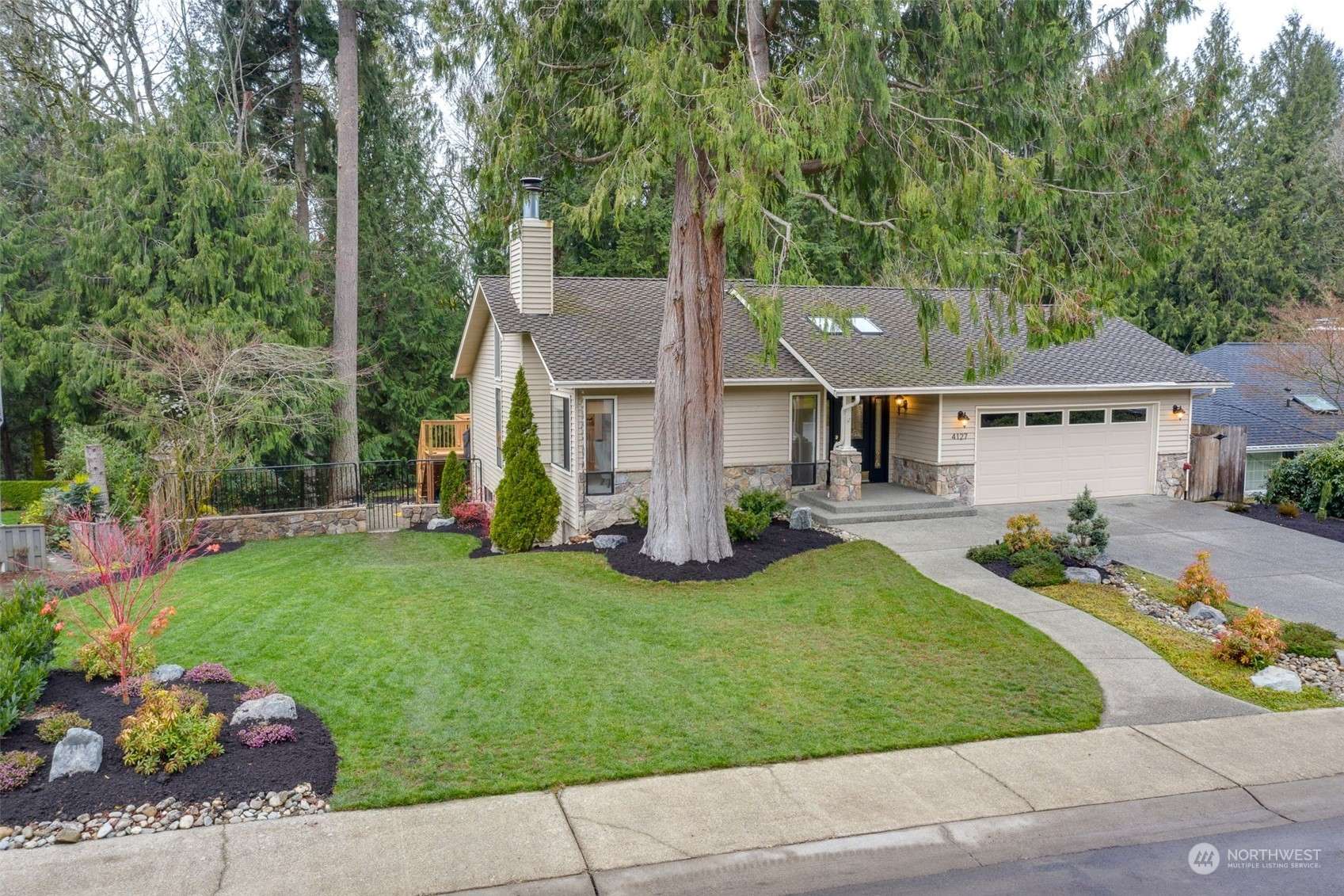 Sammamish, WA 98074,4127 204th AVE NE