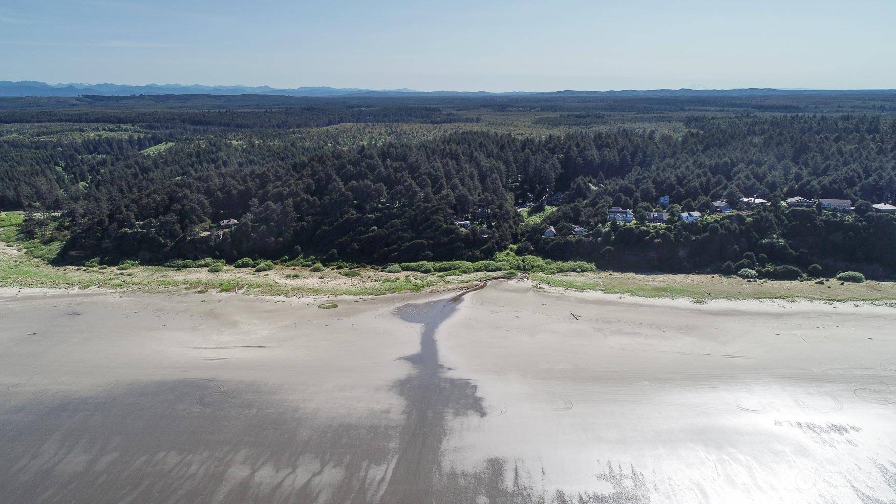 Copalis Beach, WA 98535,10 Wendy LN