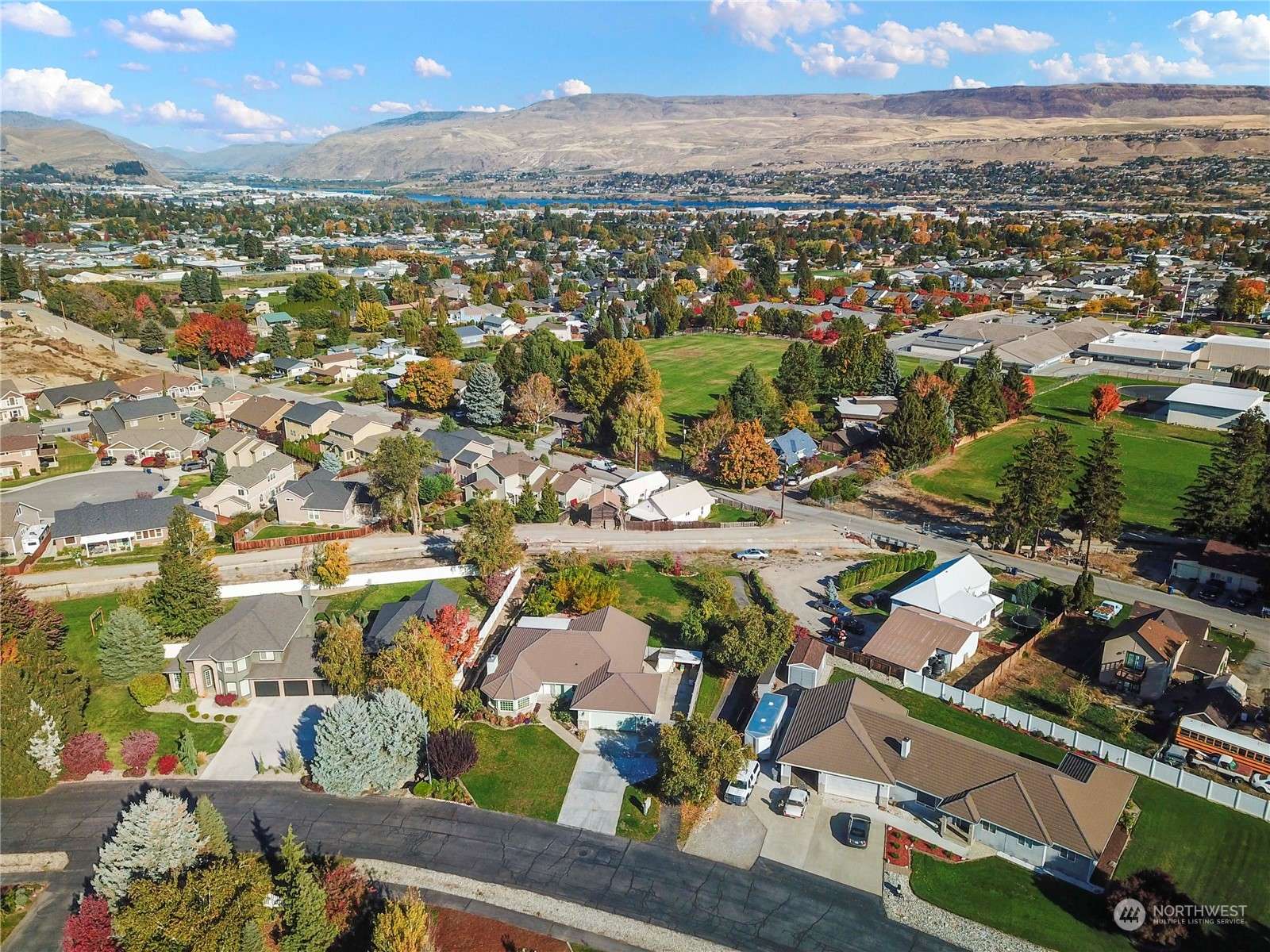 Wenatchee, WA 98801,617 Meadows Drive