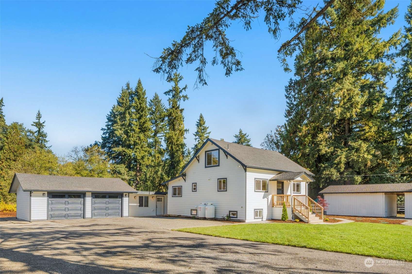 Redmond, WA 98052,18804 NE 116th ST