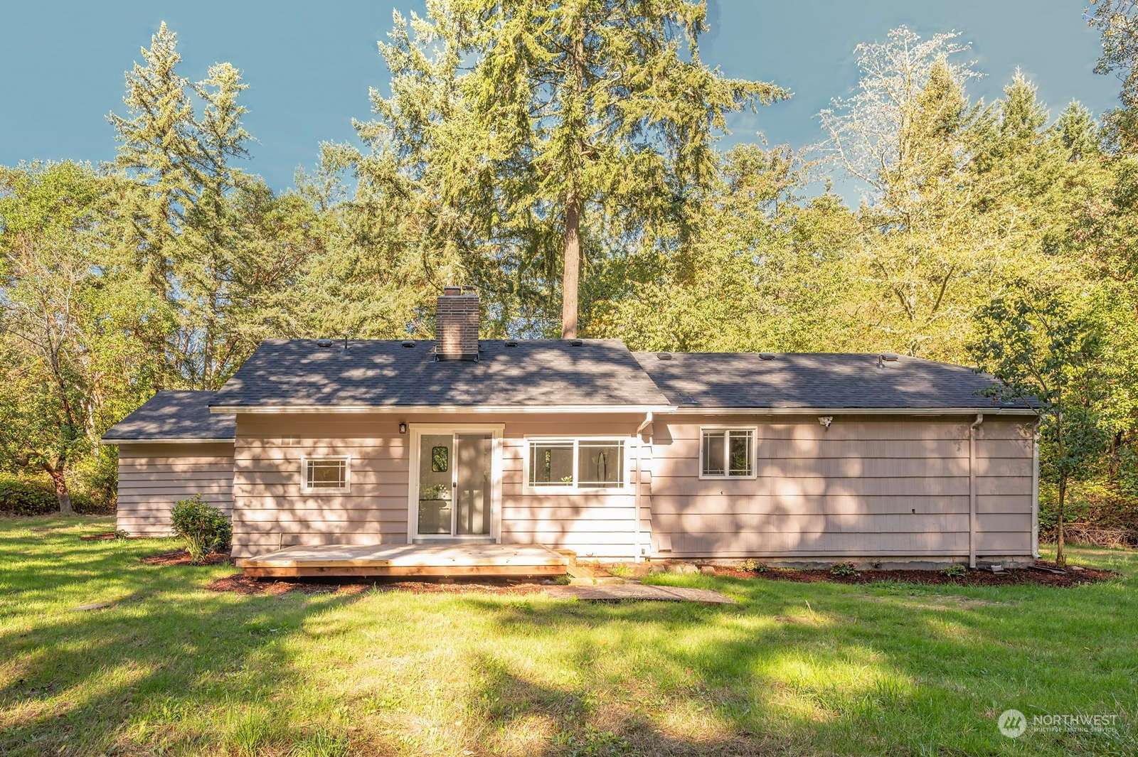 Vashon, WA 98070,8829 SW 198th ST