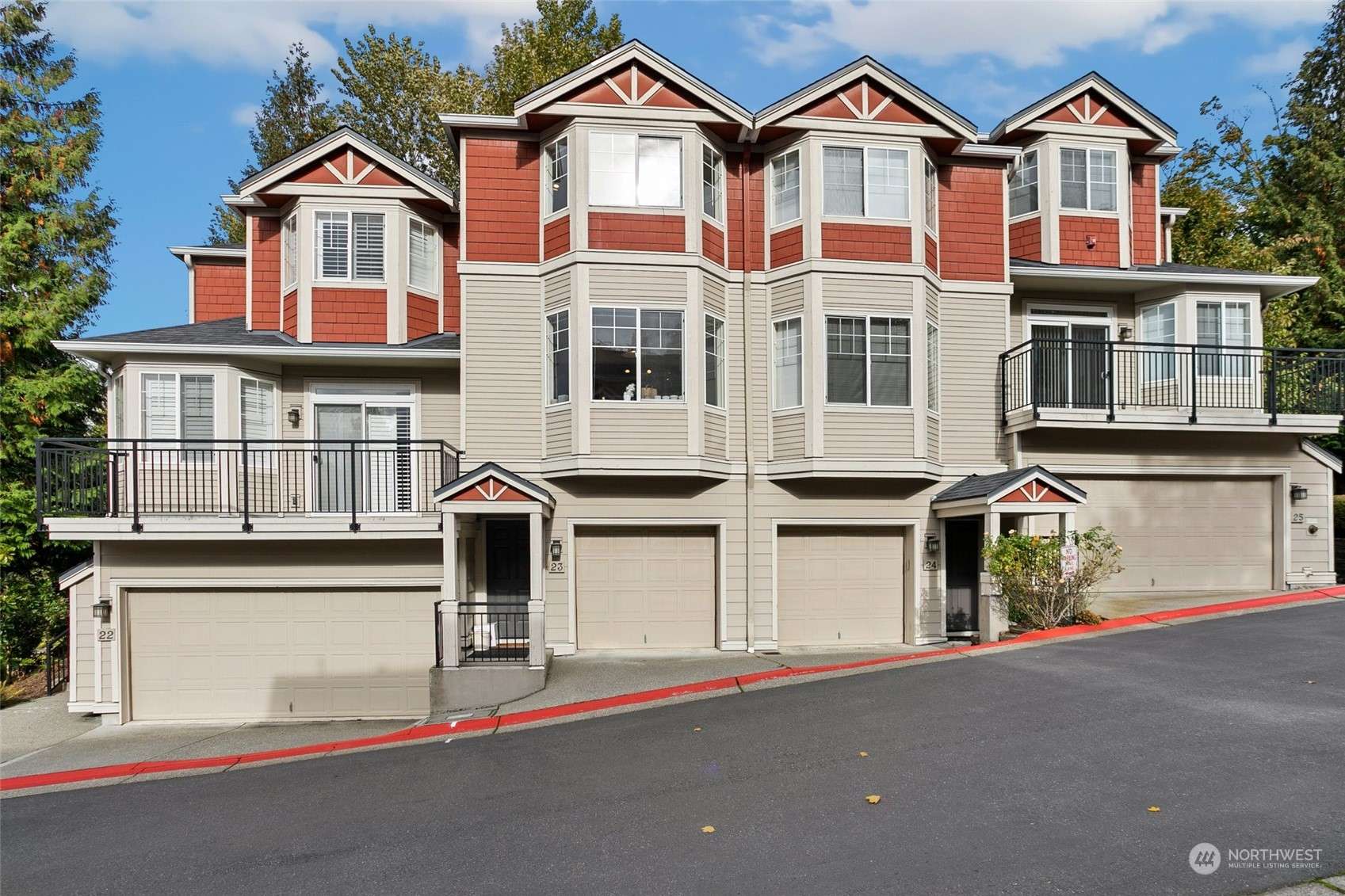 Bellevue, WA 98005,2840 139th AVE SE #23