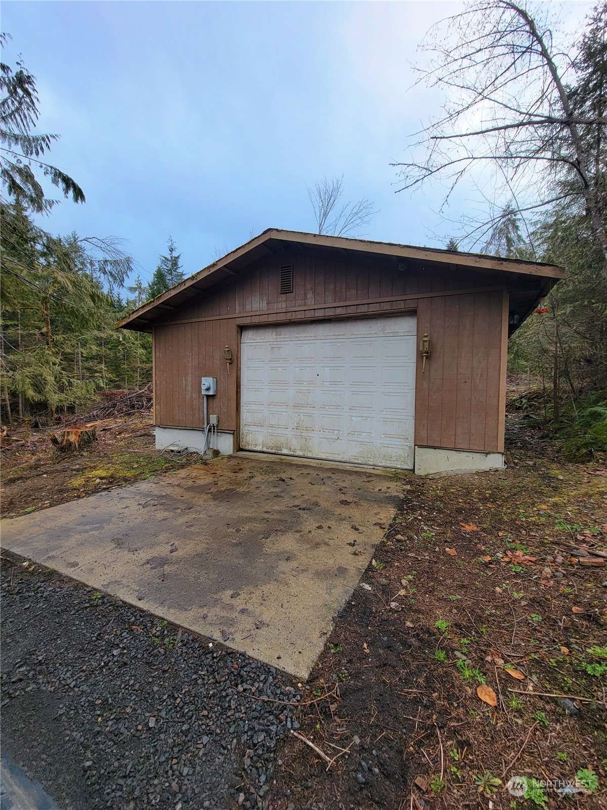 Sequim, WA 98382,745 Olson Rd