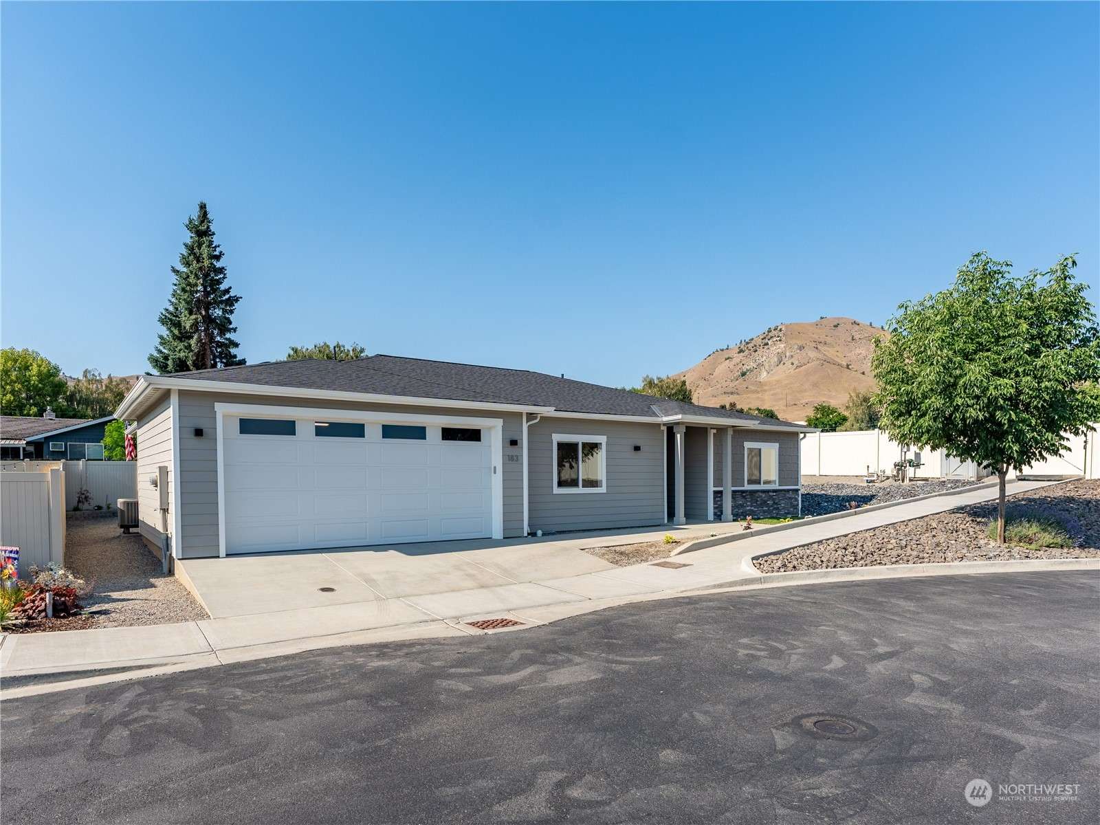 Wenatchee, WA 98801,183 Pershing CIR