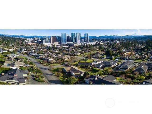 Bellevue, WA 98004,9631 Hilltop RD