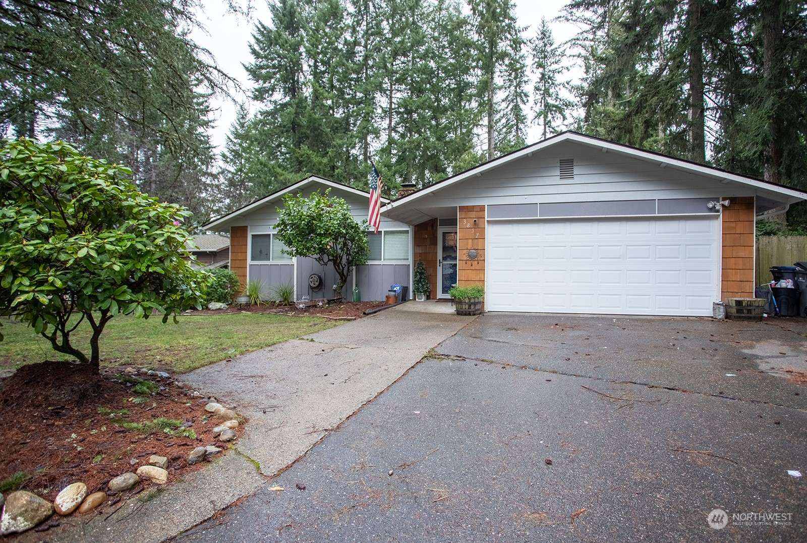 Port Orchard, WA 98366,3857 Canterbury PL SE