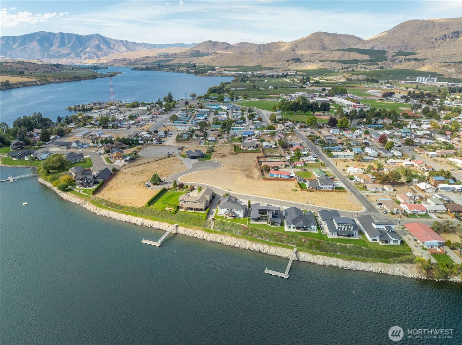 Brewster, WA 98812,714 3rd ST
