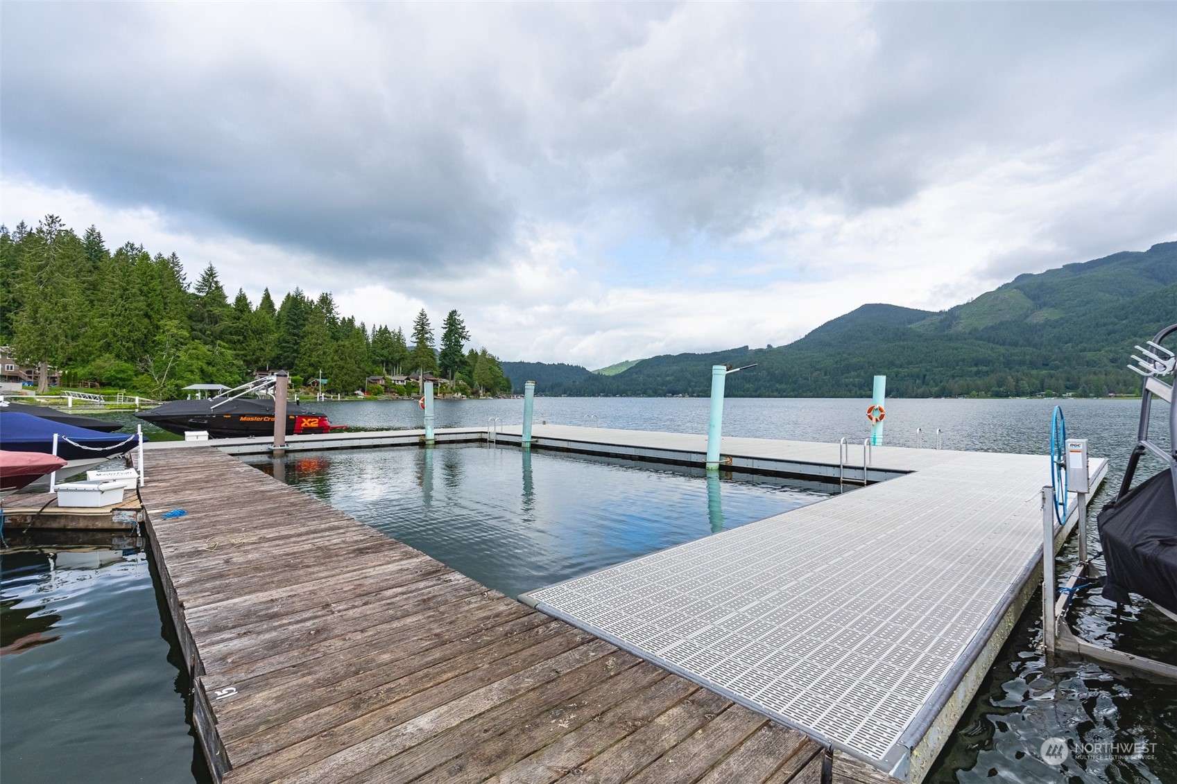 Bellingham, WA 98229,316 W Lake Samish DR #2