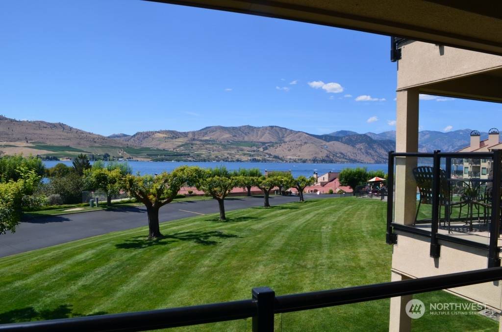 Chelan, WA 98816,100 Lake Chelan Shores DR #15-2