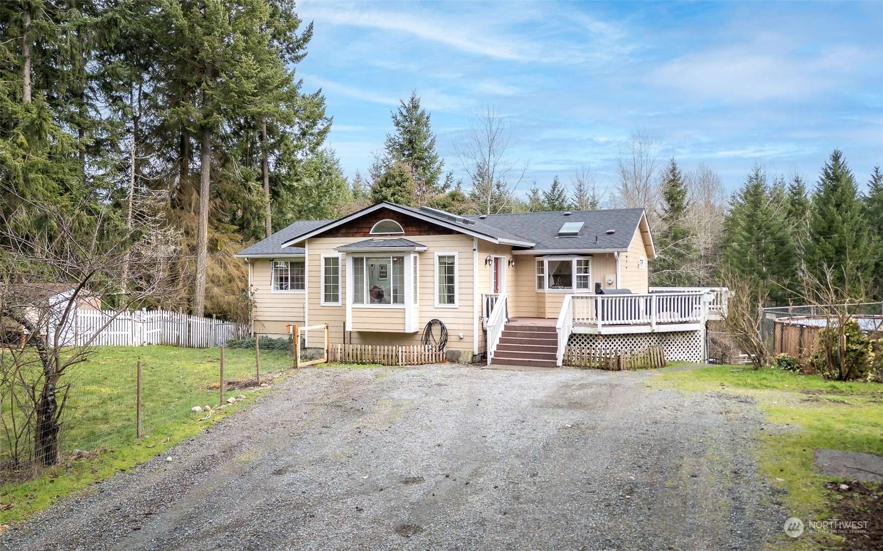 Orting, WA 98360,18407 229th AVE E