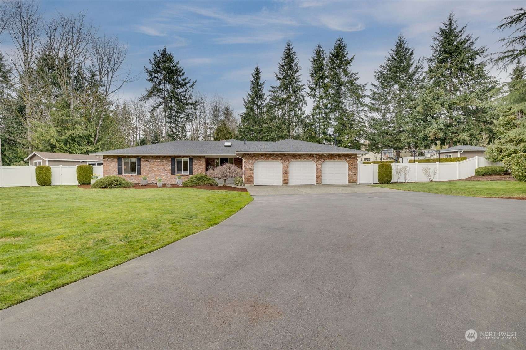 Redmond, WA 98052,17790 NE 134th PL