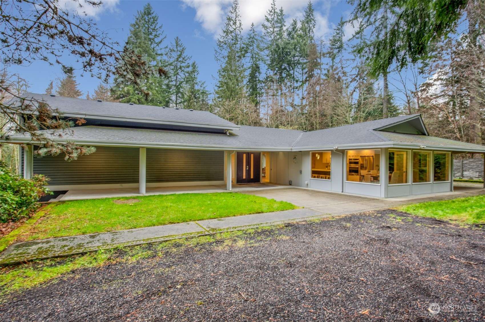 Woodinville, WA 98077,19425 238th AVE NE