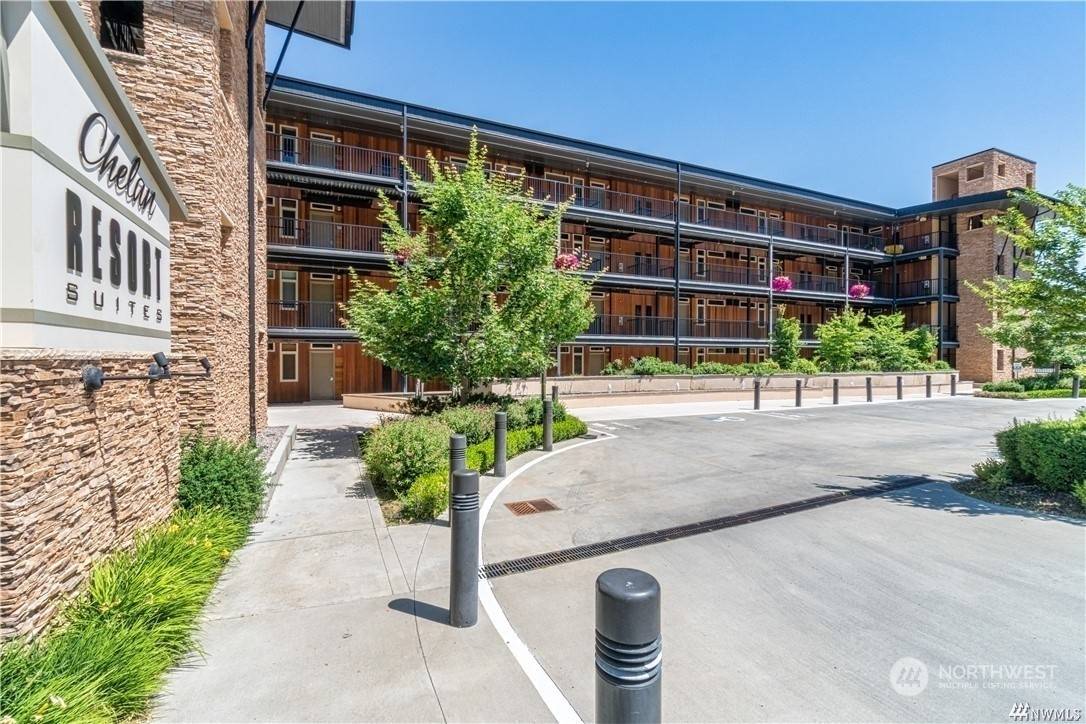 Chelan, WA 98816,2220 W Woodin AVE #302